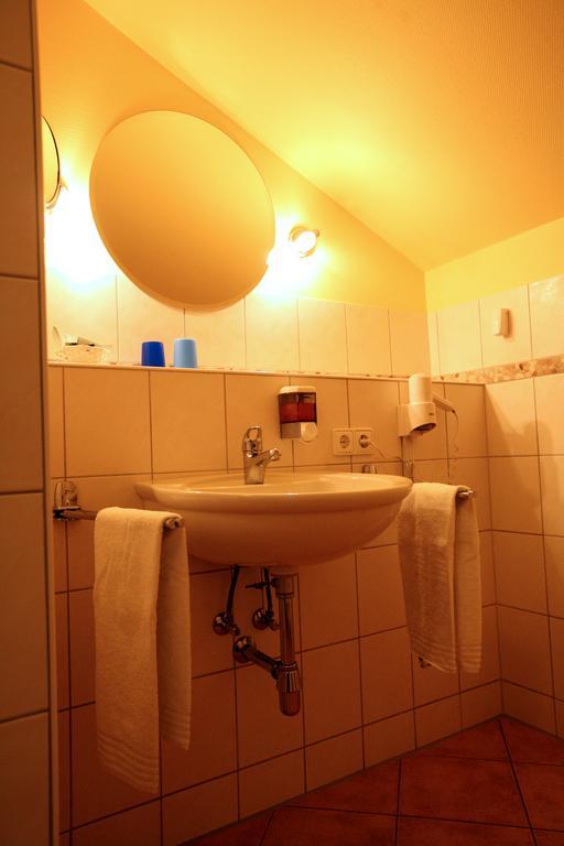 Hotel & Restaurant Schlei-Liesel Guby Ngoại thất bức ảnh